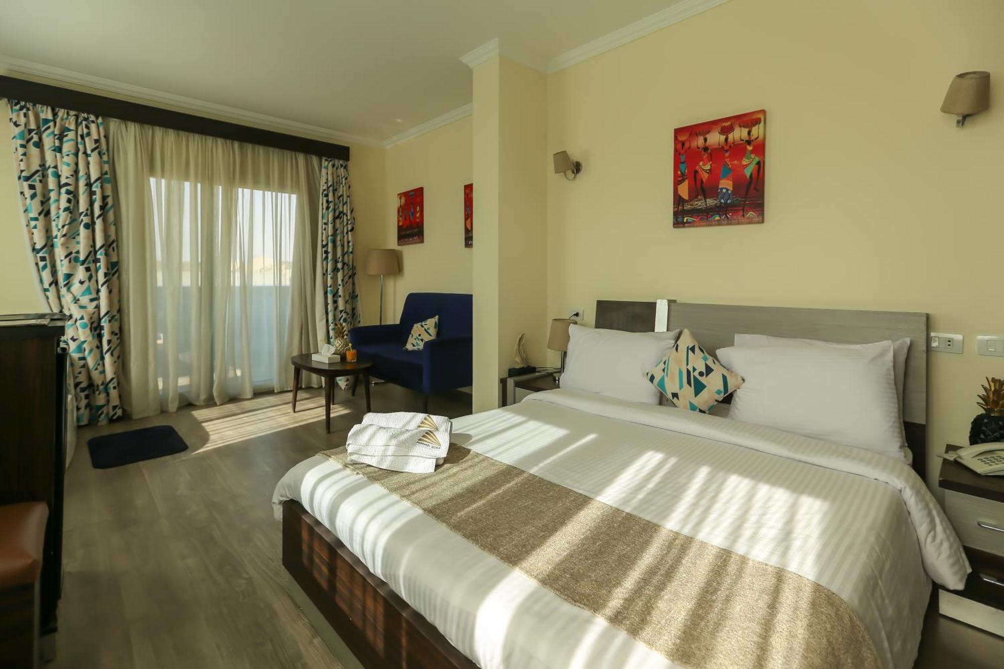 Pyramid Edge Hotel & Exclusive Pyramids View Rooftop Kafrat al Jabal Exterior photo